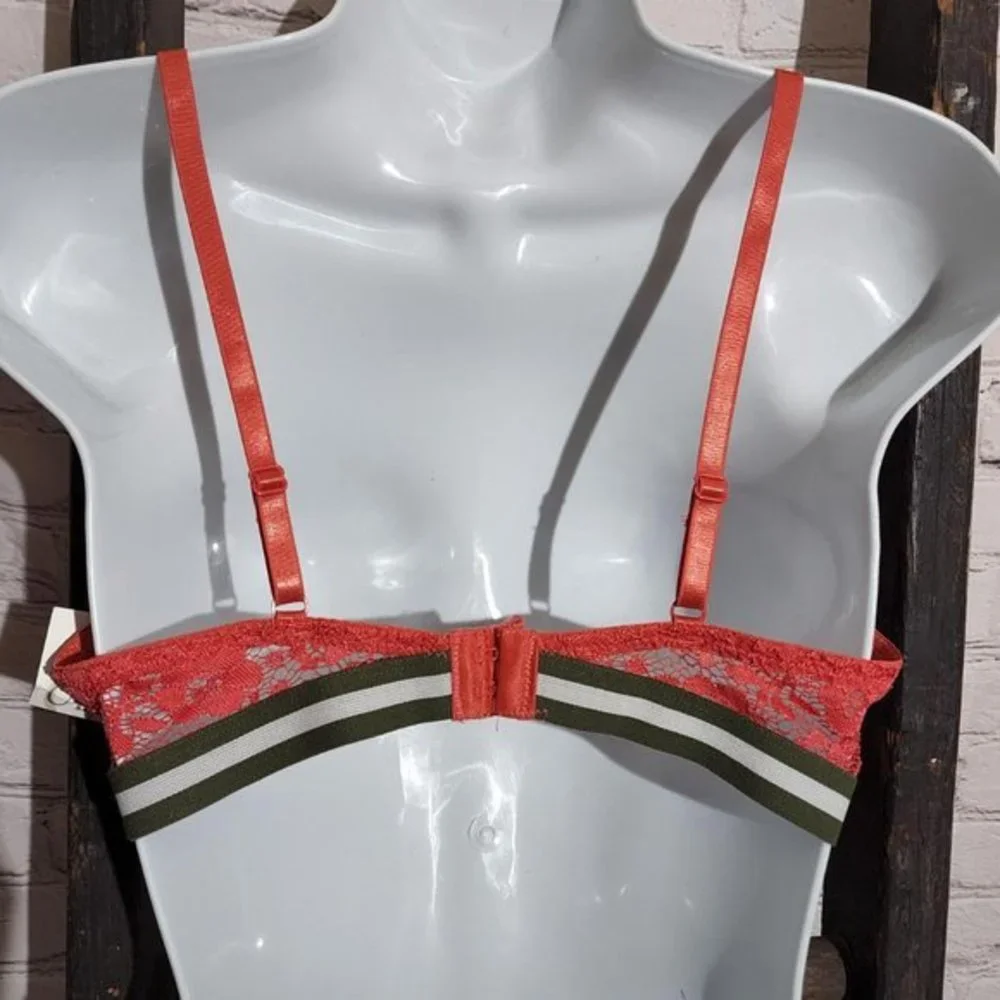 NWT Rene Rofe Cato‎ 38B Bra Padded Pure Beauty Red Underwire - Picture 3 of 5